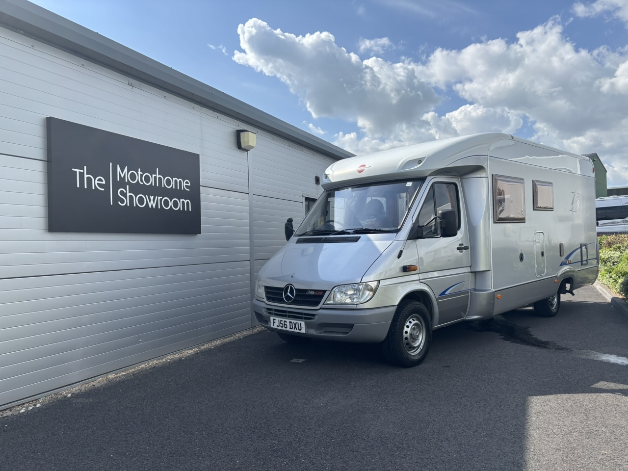 2006 Burstner T-Star 680